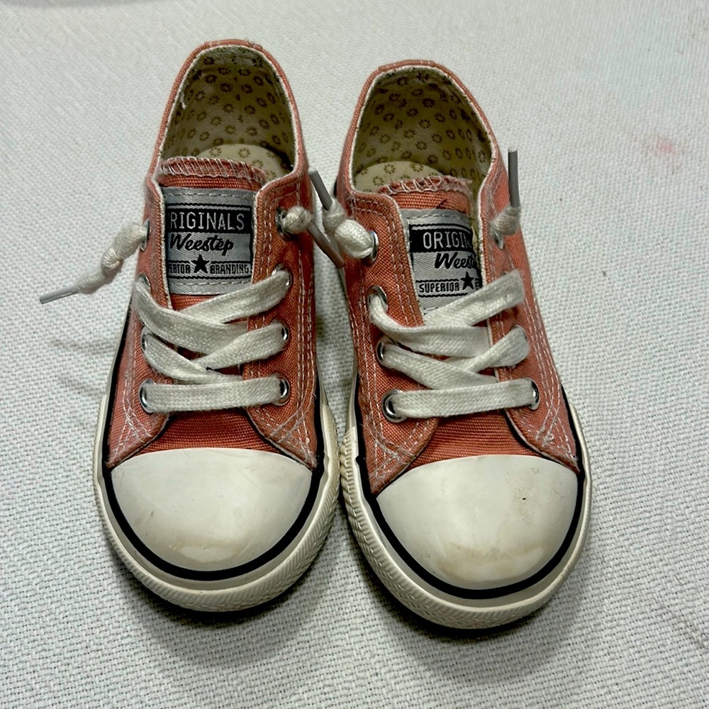 Weestep pink sneakers